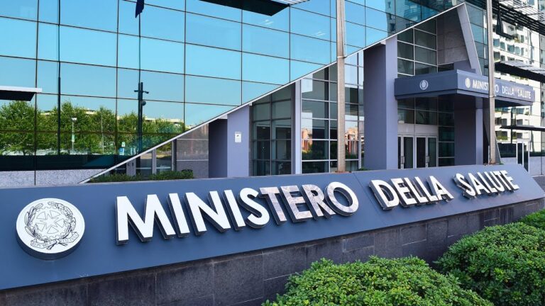 Ministero della Salute: ordinanza su ulteriori zone rosse e arancioni