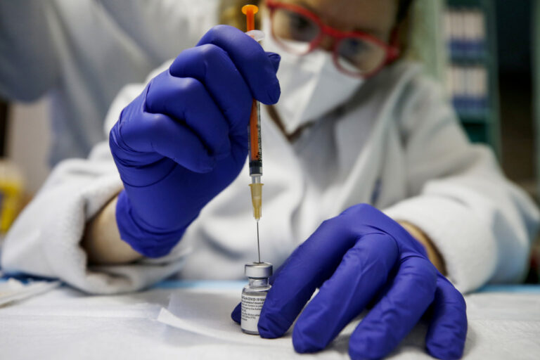 Vaccino anti Covid e facoltà datoriali