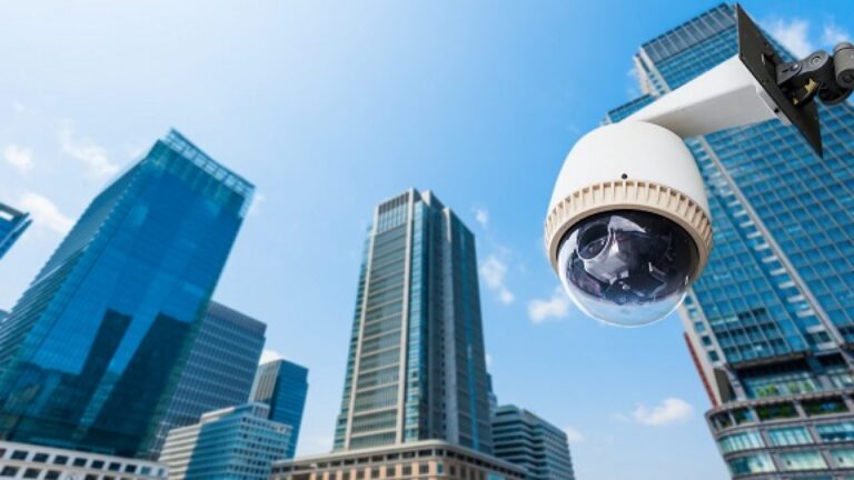 Piantedosi, confronto in videoconferenza con sindaci, prefetti e questori di 11 città