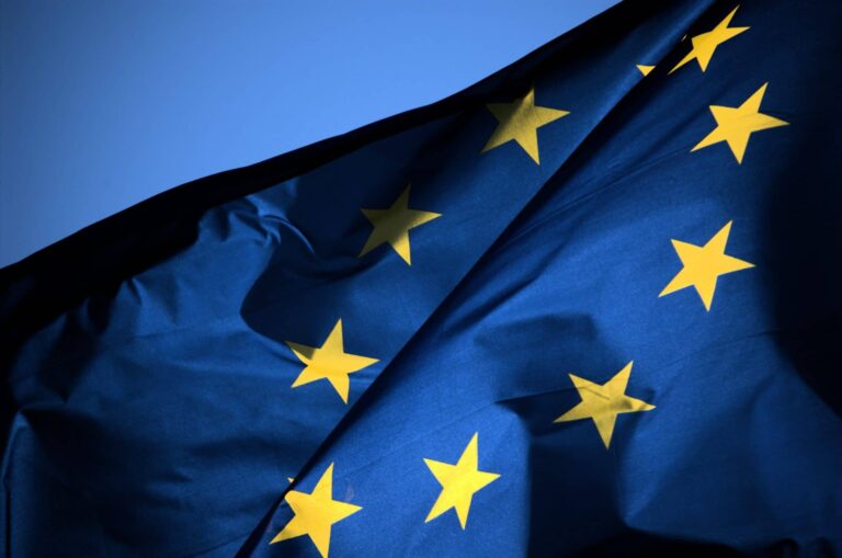 Commissione UE: creare le basi per una ripresa forte e sostenibile