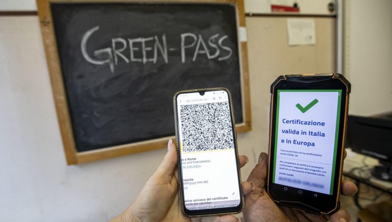 Decreto “Green Pass”, decreto legge 105/2021 del 23 luglio 2021: approvato in via definitiva. Pubblicato il testo coordinato in Gazzetta Ufficiale
