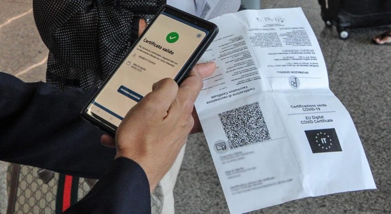 La bussola per il Green pass nei luoghi di lavoro