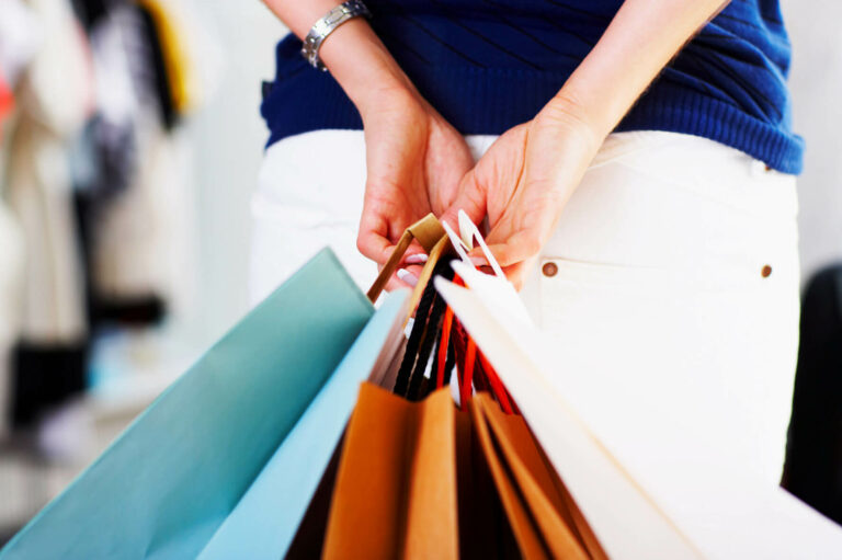 Istat, a dicembre in aumento la fiducia dei consumatori e delle imprese