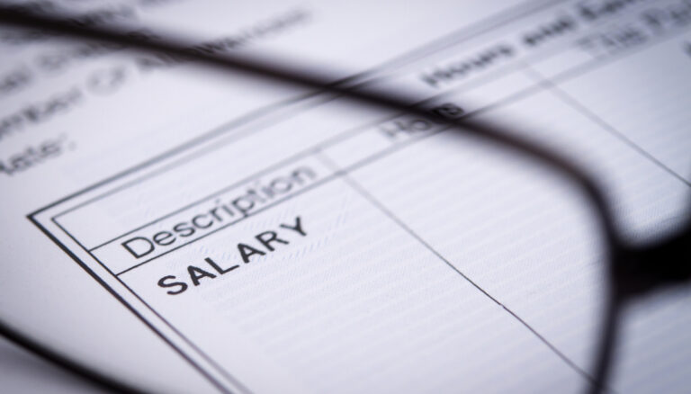 Istat: Contratti collettivi e retribuzioni
