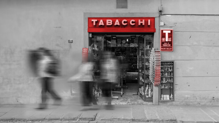 Sicurezza, la prefettura di Salerno al fianco di tabaccherie e farmacie