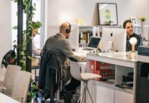 Mercato del lavoro: a novembre 2025 calano occupati e disoccupati, crescono gli inattivi